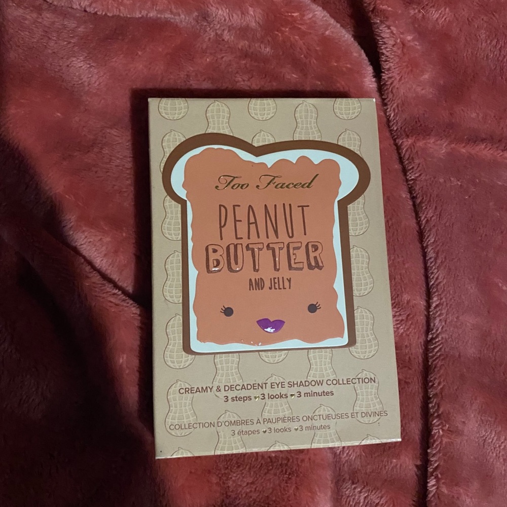 Too faced eyeshadow palette